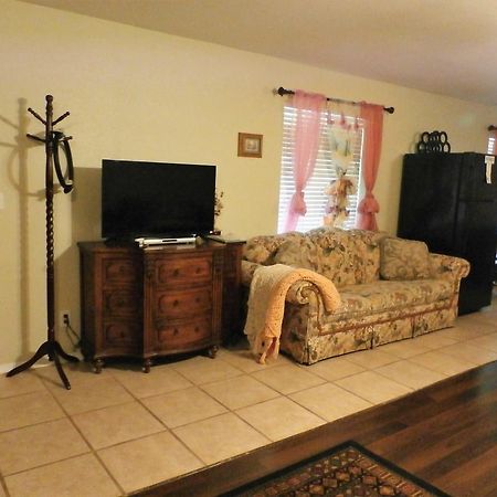 Charming Downstairs Unit Διαμέρισμα Oakhurst Εξωτερικό φωτογραφία