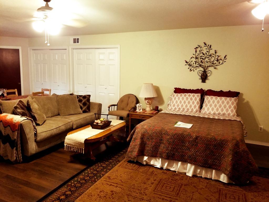 Charming Downstairs Unit Διαμέρισμα Oakhurst Εξωτερικό φωτογραφία